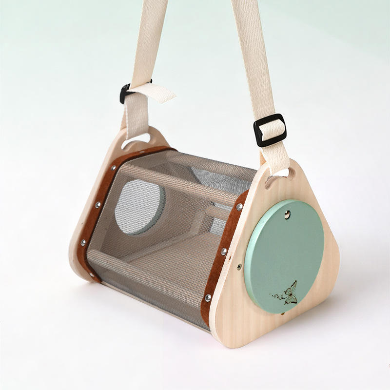 Wholesale Montessori Outdoor Explorer Kit Wooden Bug Catcher Nature Discovery Toy Set