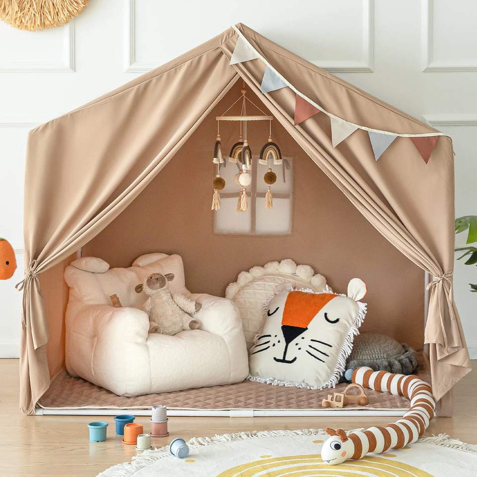 Wholesale Large Kids Play Tent with Padded Mat and String Lights