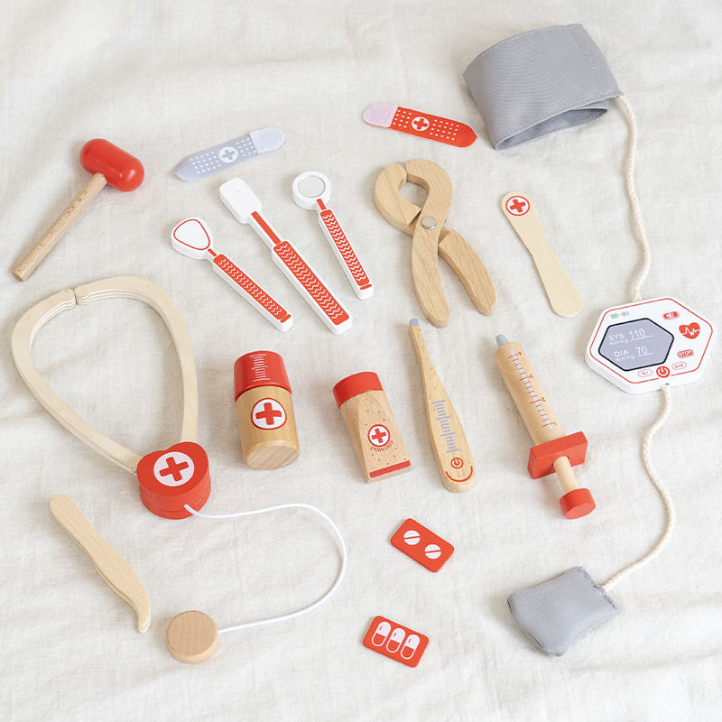 Wholesale Wooden Doctor Play Set Kids Medical Tools Pretend Role Play Toy