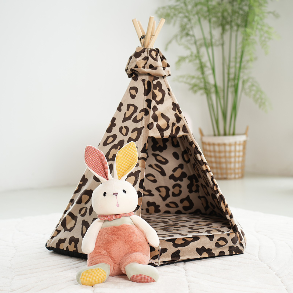 High Quality Semi-enclosed Teepee Pet Tent cat and Dog House Washed ,comfortable and Portable ,indoors &outdoors