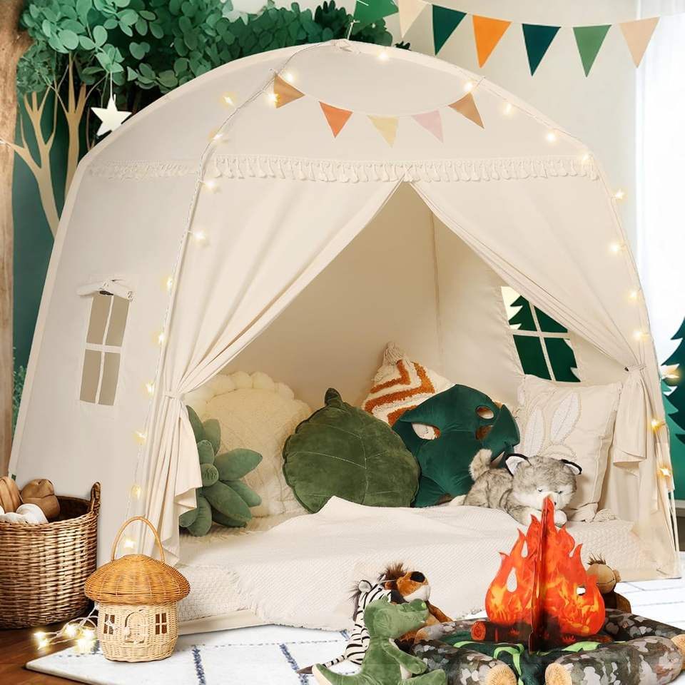 Large Canvas Single Layer Soft Toy Teepee Tent for Kids with Star Lights & Flags