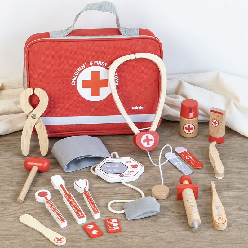 Wholesale Wooden Doctor Play Set Kids Medical Tools Pretend Role Play Toy