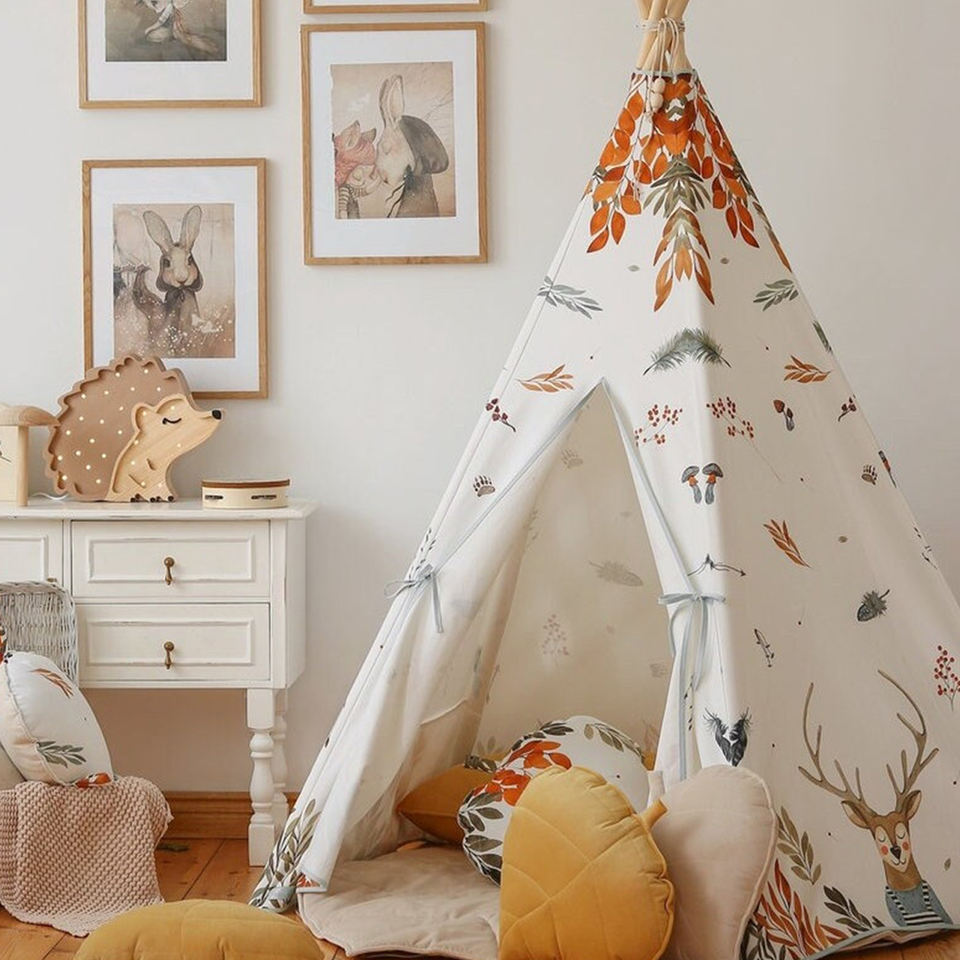 Kids Teepee Hexagonal Tent Children Play Tent Indoor &Outdoor Kids Playhouse White Canvas Teepee With Pine Pole