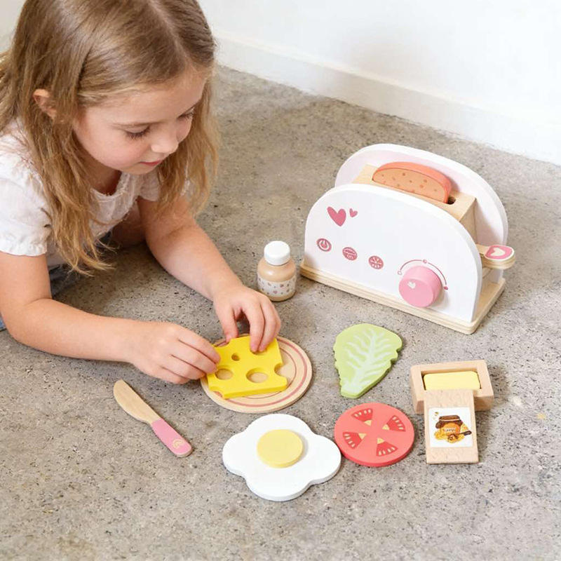 Montessori Eco-friendly Wooden Royal Bread Maker Kitchen Set for Kids Pretend Play Role-Playing Toy for Ages 2-13 Years